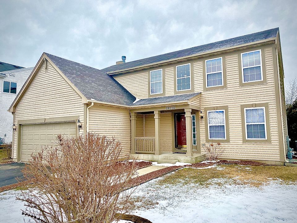 1st image of 39550 N Queensbury Ln