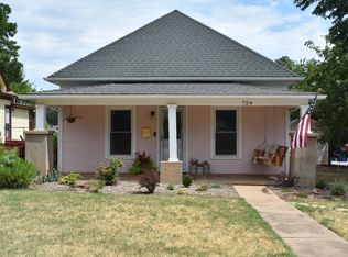 724 E Mansur Ave, Guthrie, OK 73044