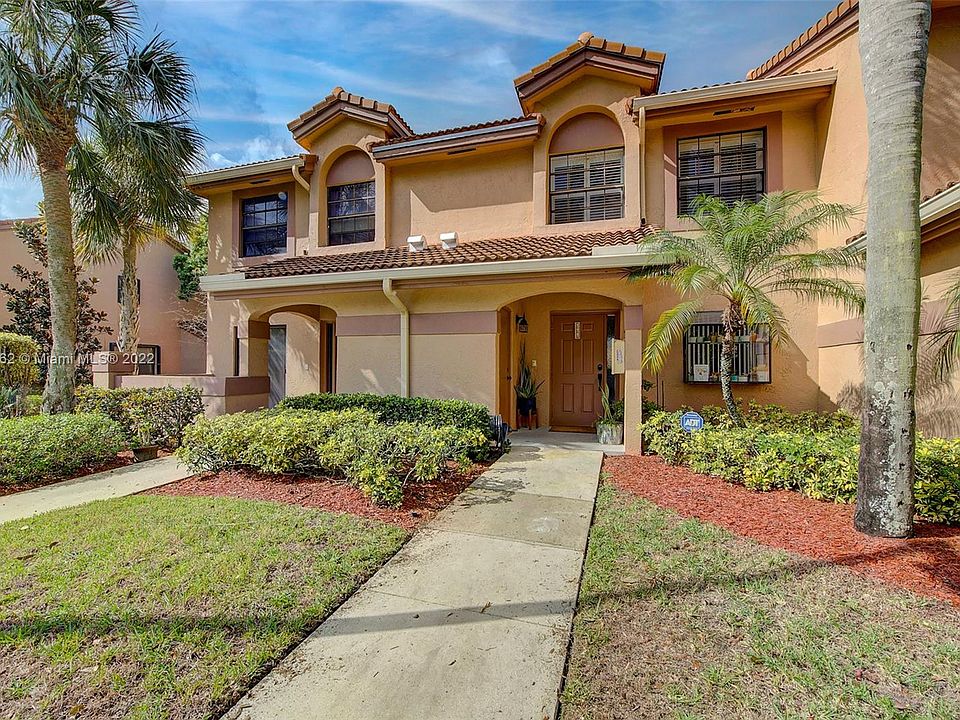 1st image of 10630 NW 14th St APT 111