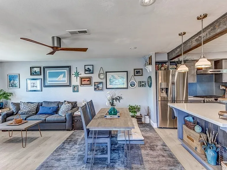 24561 Harbor View Dr #13 — Photo 6