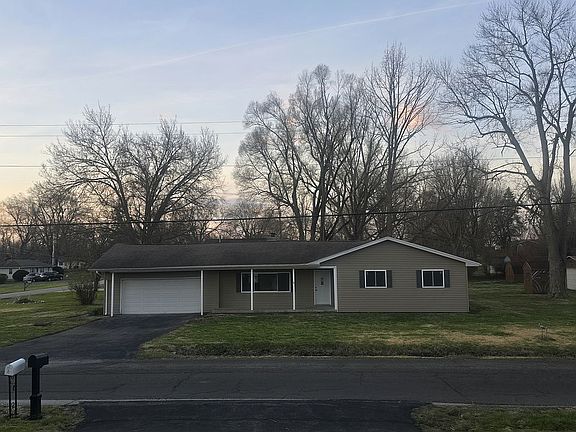 2nd image of 1505 W Ash Ave
