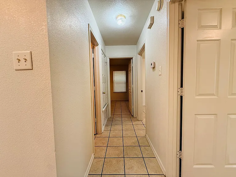311 Jeff Gordon Dr #A — Photo 4