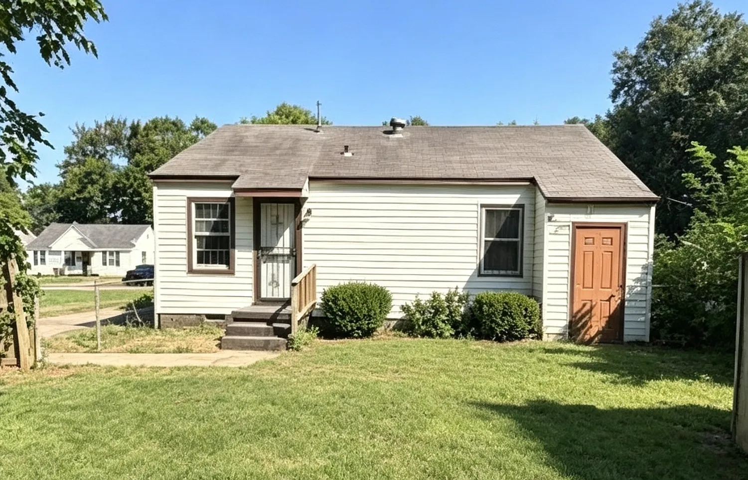 2 bed, 1.0 bath, 768 sqft, $848 — Photo 1