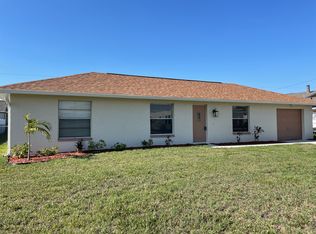 521 SE 4th St, Cape Coral, FL 33990