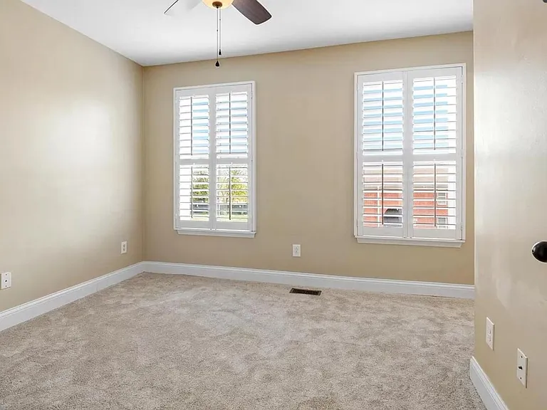 3920 Folsom Ave — Photo 20