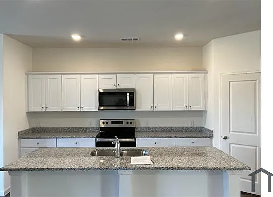 1814 Pueblo St — Photo 1