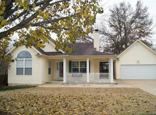 1012 Cross Creek Dr, Imperial, MO 63052