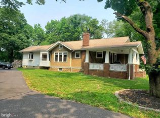 779 Woodlane Rd, Edgewater Park, NJ 08010