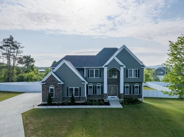 342 Wexford Ln, Horseheads, NY 14845