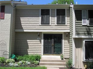 14 Village Trl, Honeoye Falls, NY 14472