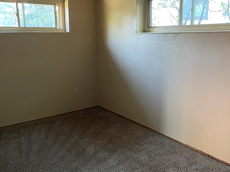 521 Union Ave #6 — Photo 7