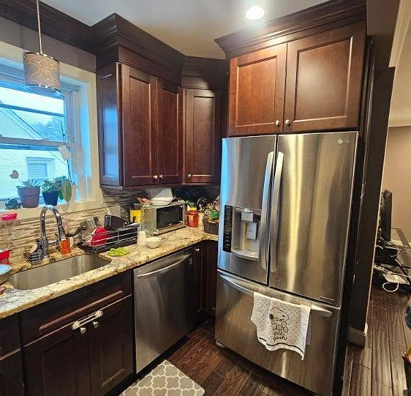 326 Mawbey St #2 — Photo 8