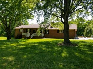 562 S Main St, Staley, NC 27355