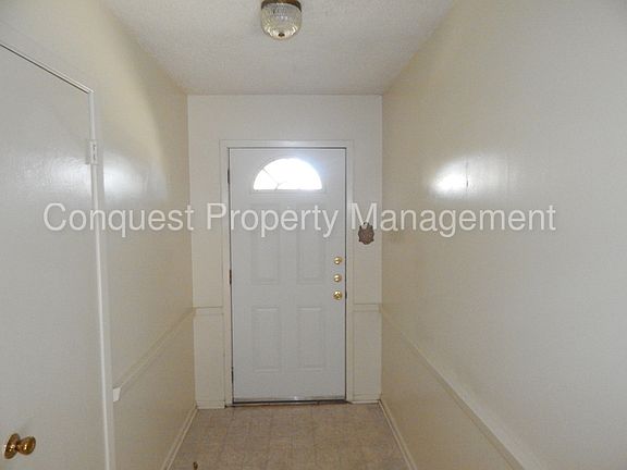 3rd image of 5015 Vicksburg St