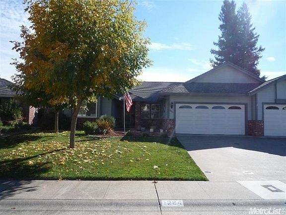 4th image of 1284 Grand River Dr