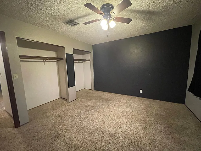 3020 W Shasta Ave — Photo 16
