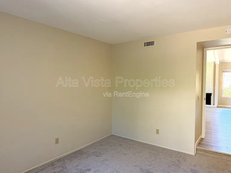 12480 Escala Ln — Photo 23