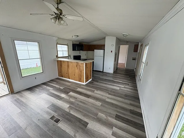 13 Black Bear Rd — Photo 2