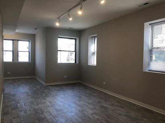 2nd image of 4814 N Monticello Ave #G