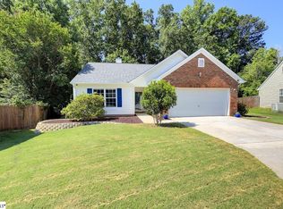 6 Headwater Ct, Simpsonville, SC 29680