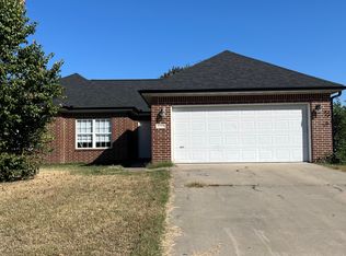 1209 N 23rd St, Rogers, AR 72756