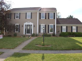 4570 Hamilton Dr, Bettendorf, IA 52722