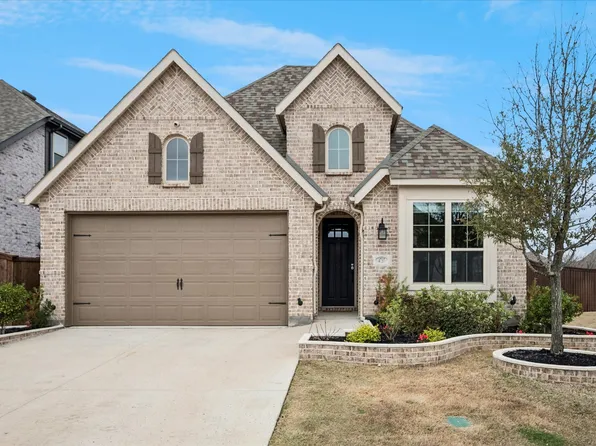 4737 Pin Oak Ct, Aubrey, TX 76227