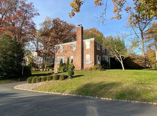 305 Lupine Way, Short Hills, NJ 07078