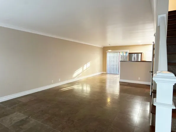 LB0260, 260 E 25th St APT C, Long Beach, CA 90806