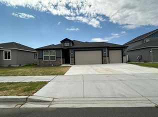 4727 W Junco St, Moses Lake, WA 98837