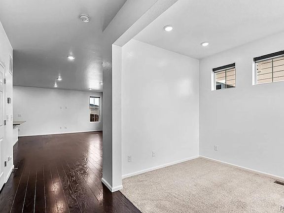 4th image of 17532 Bluetrail Avenue