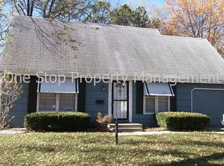 9414 Oakland Ave, Kansas City, MO 64138