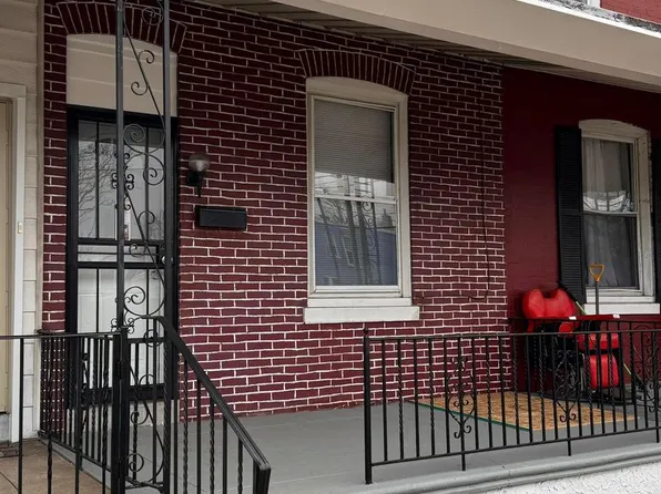 5744 Harbison Ave, Philadelphia, PA 19135