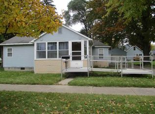 1521 S Jackson St, Bay City, MI 48708