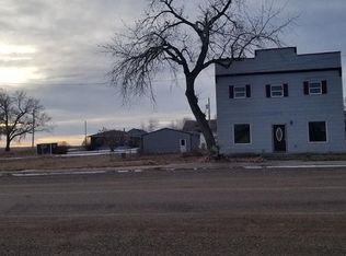 109 N Main St, Plevna, MT 59344