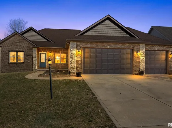 10732 N Trail View Dr, Dunlap, IL 61525