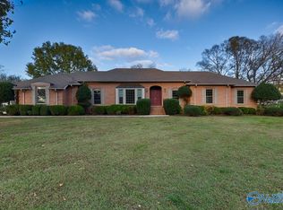 121 Matt Phillips Rd NW, Huntsville, AL 35806