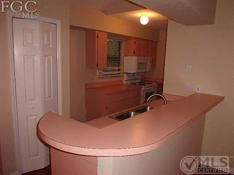 4th image of 24000 Rodas Dr