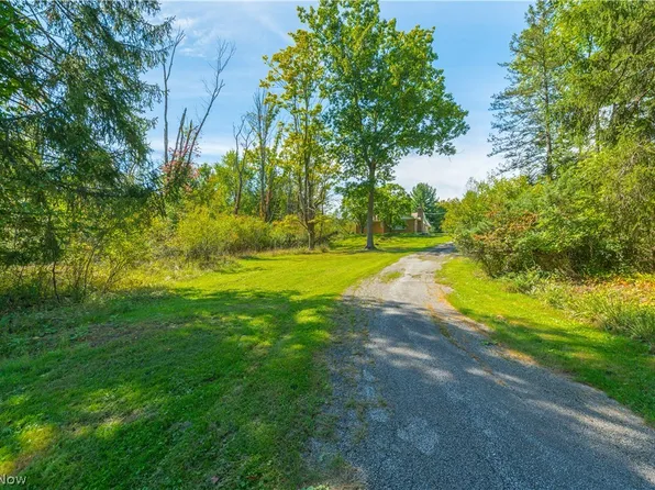 6640 Richmond Rd, Bedford, OH 44146