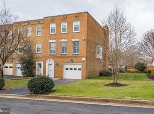 118 Slack Ln NE, Leesburg, VA 20176