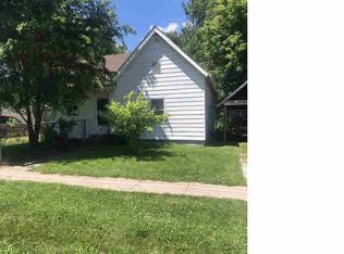 316 E Wolcott St, Jacksonville, IL 62650