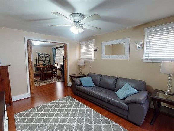 3rd image of 95 Albert Ave
