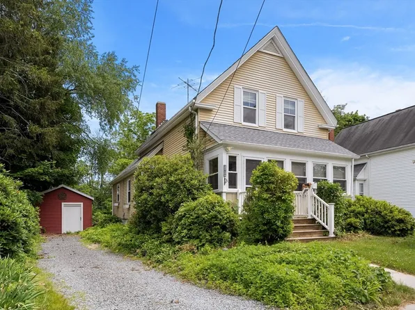 108 Maple Ave, Bridgewater, MA 02324