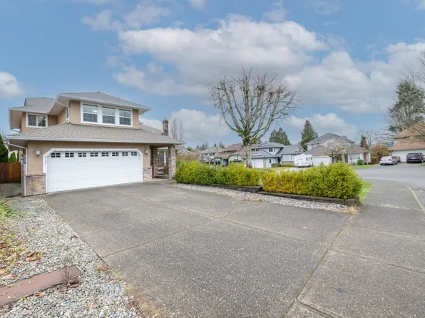 8769 215b St, Langley, BC V1M 2E6