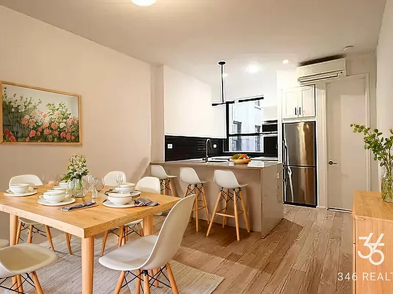 476 Central Park W #2B — Photo 2