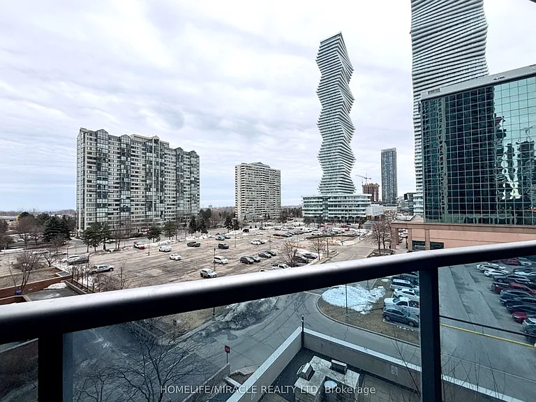 330 Burnhamthorpe Rd W #510 — Photo 10