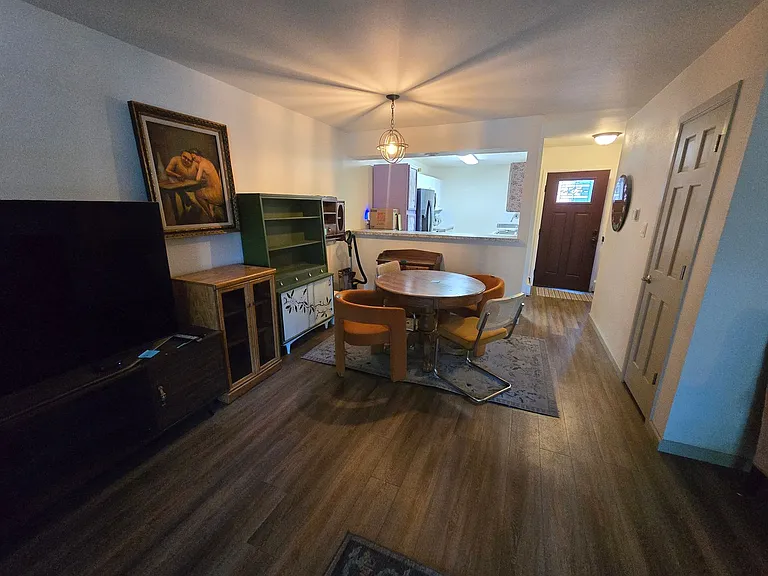 1541 Adriel Ct — Photo 10
