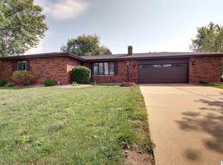 2200 S Sheridan Dr, Quincy, IL 62305