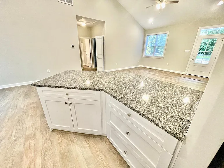26323 Argentina Dr — Photo 15