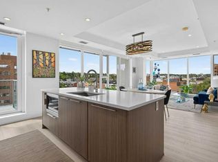 930 S 16th Ave SW #606, Calgary, AB T2R1C2